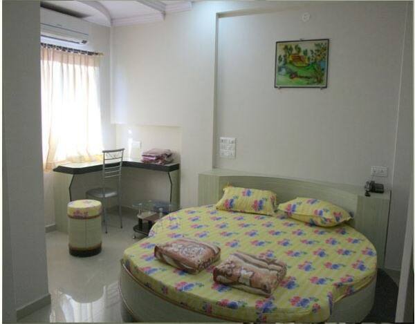 Hotel Poonam Residency, Bhuj 5